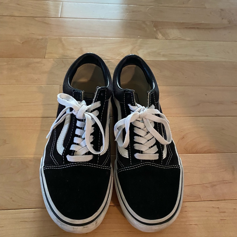 black platform vans